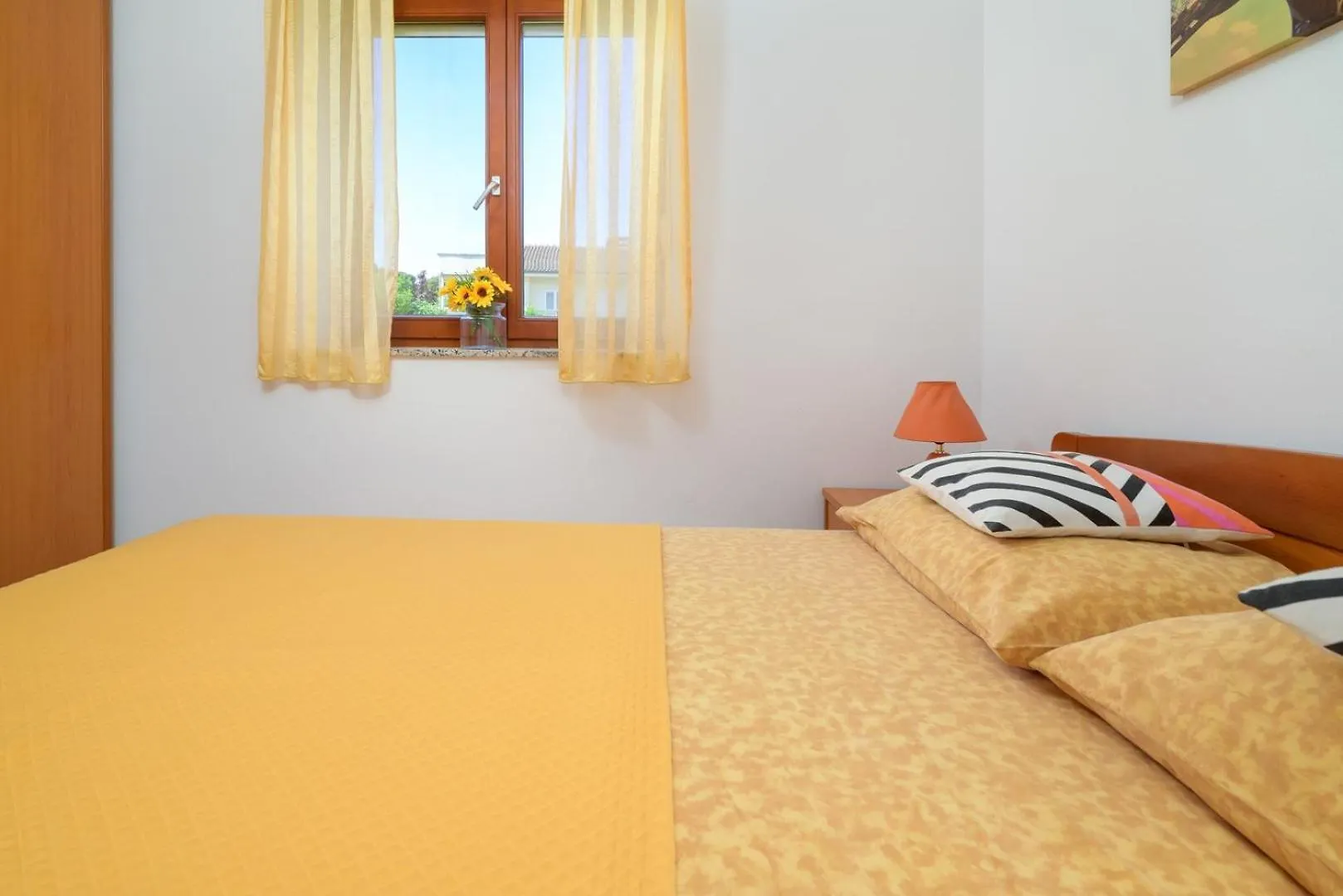 Charming Apartment Lana In Premantura