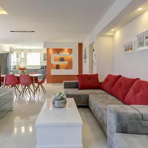 Viras Luxury Apartmán